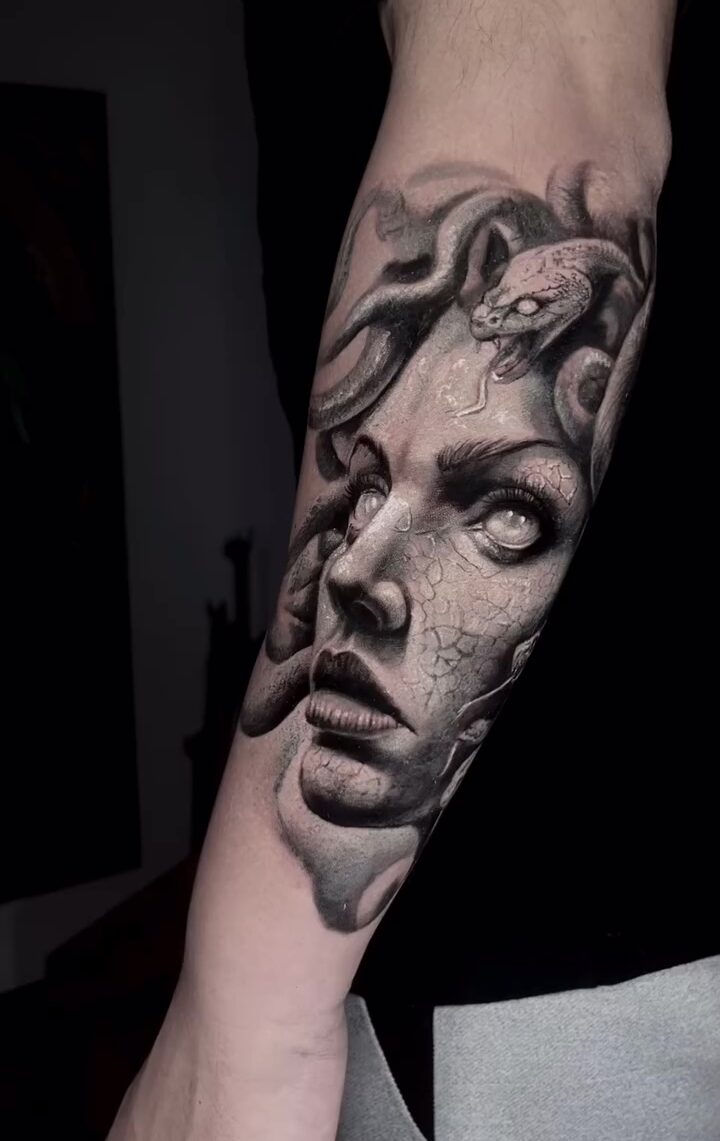 Tattoo No Pain Free VIP Colombia Package All Inclusive vlcsnap 2024 12 28 10h22m10s339